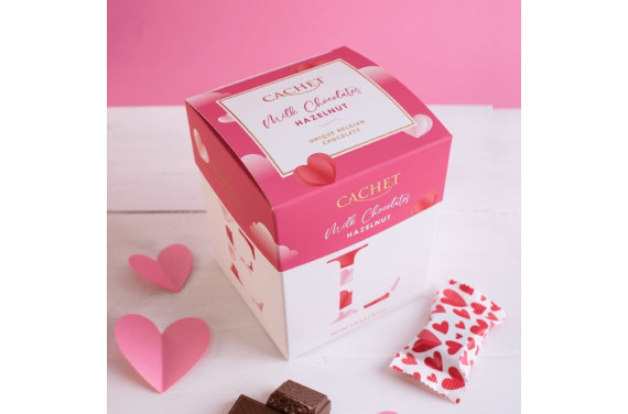 CUBE 135 GR. CORAZONES CACHET